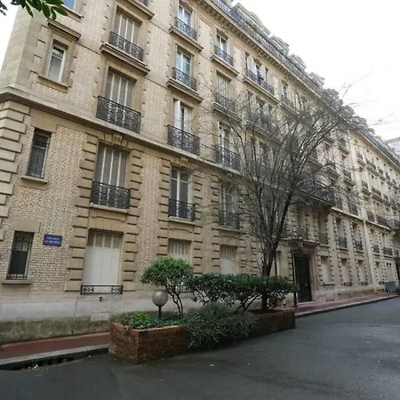 Apartamento Chic Retreat In 9th París